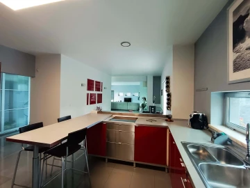 Moradia T4 para Venda em Sesimbra (Castelo)