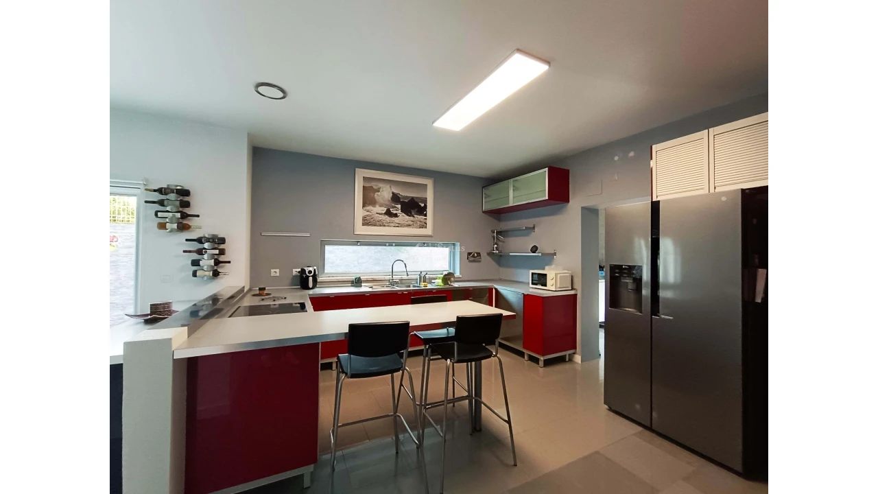 Moradia T4 para Venda em Sesimbra (Castelo) Foto 36