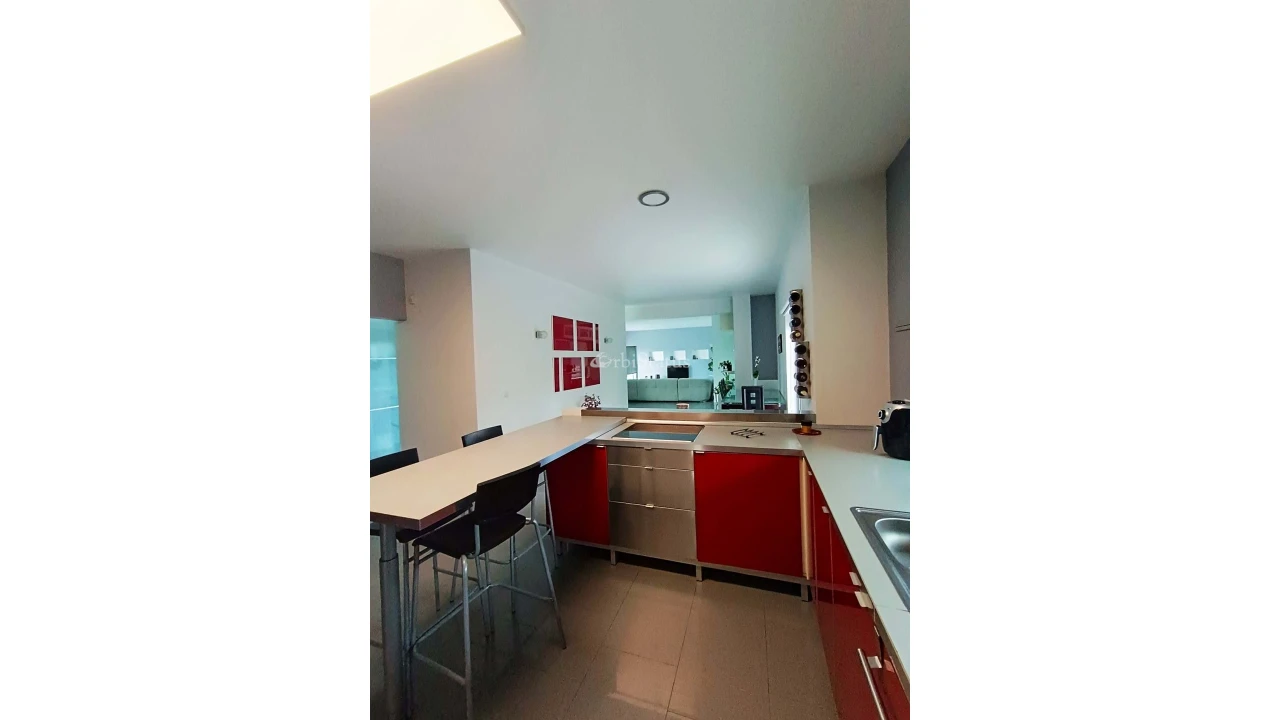 Moradia T4 para Venda em Sesimbra (Castelo) Foto 33