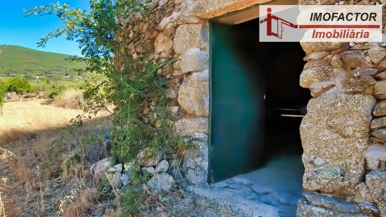 Quinta para Venda em Vale de Prazeres e Mata da Rainha Foto 6