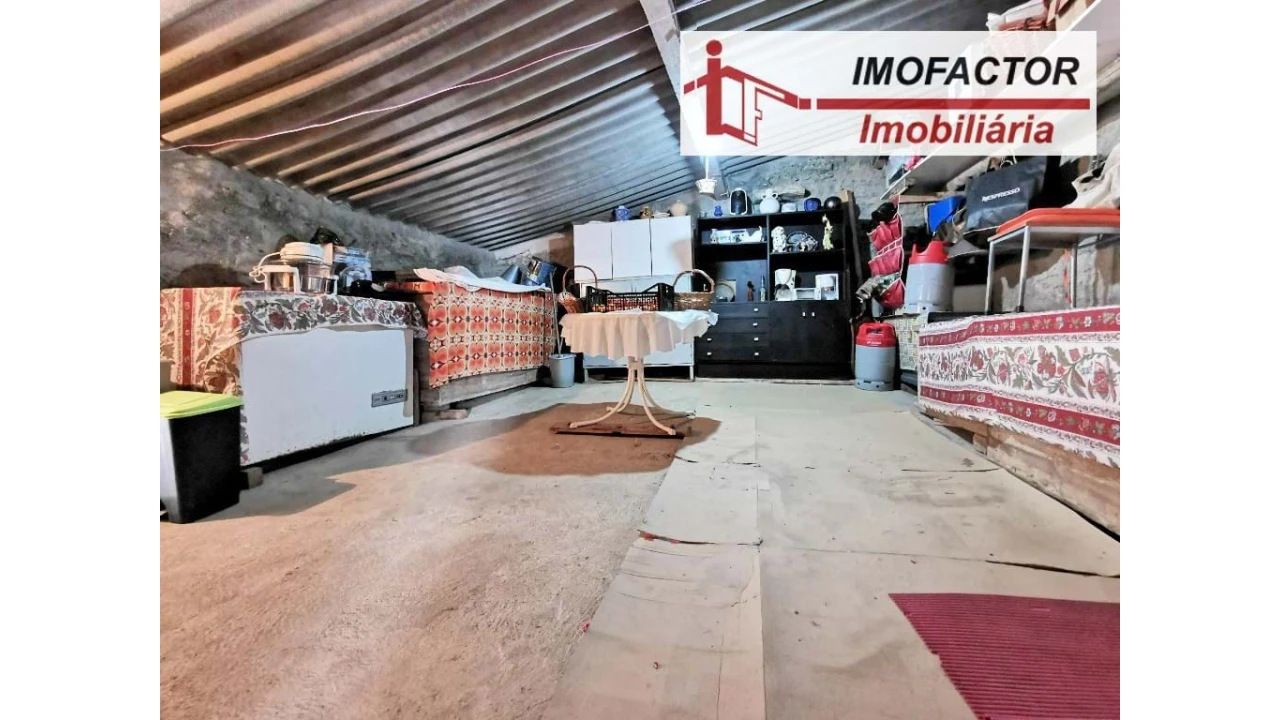 Quinta T3 para Venda em Vila Velha de Rodão Foto 37