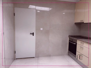 Moradia T2 para Venda em Campanhã