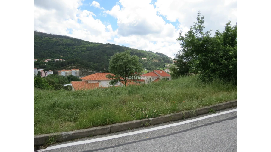 Terreno para Venda em Seia, São Romão e Lapa dos Dinheiros Foto 2