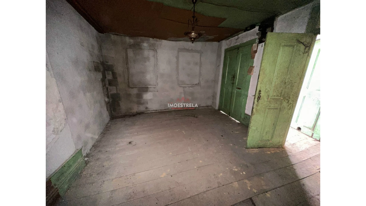 Moradia T2 para Venda em Pinhanços Foto 4