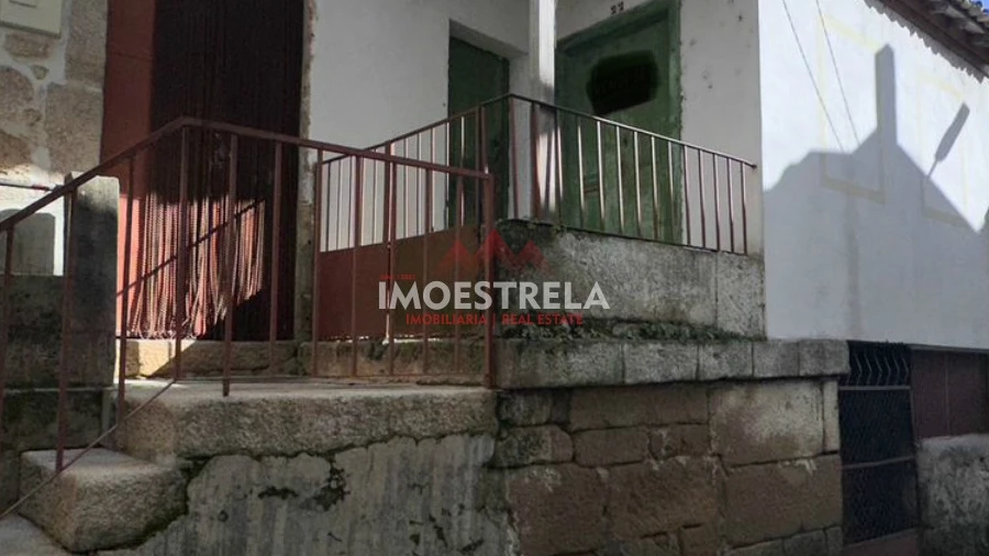 Moradia T2 para Venda em Pinhanços