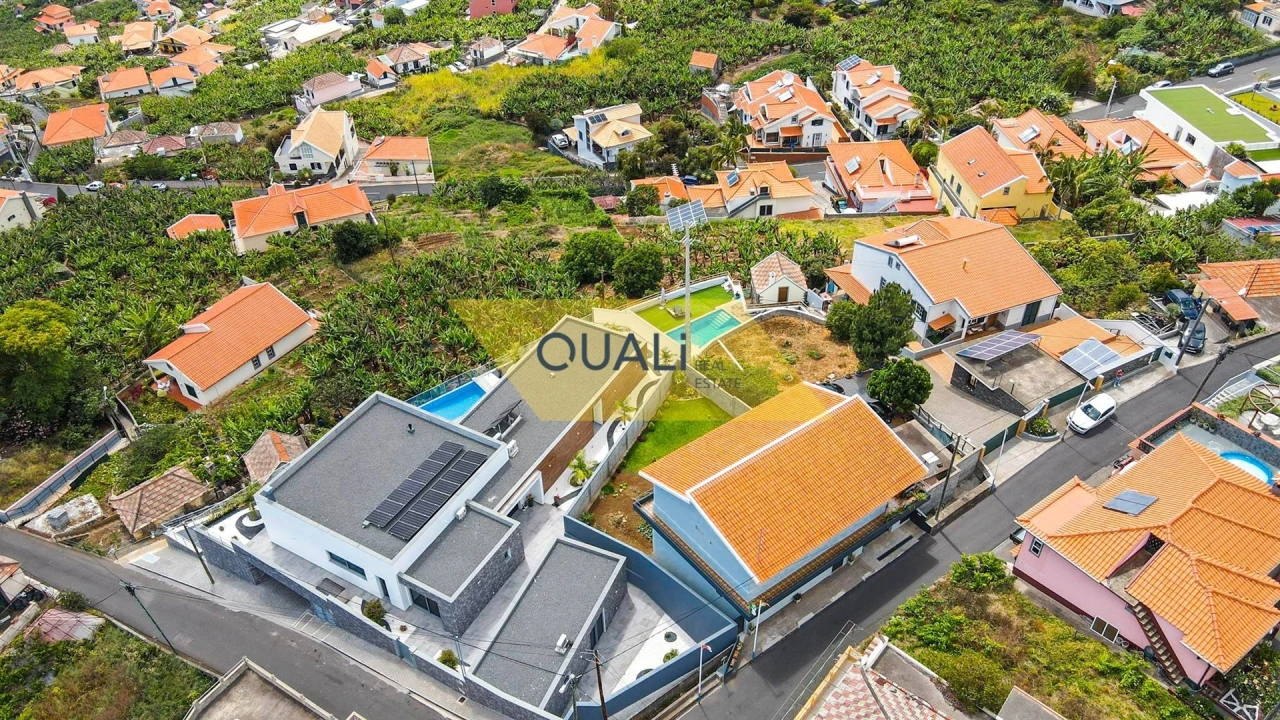 Moradia T3 para Venda em Ponta do Sol Foto 17