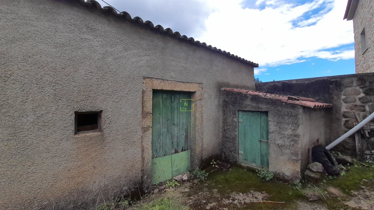 Quinta T4 para Venda em Vale de Prazeres e Mata da Rainha Foto 21