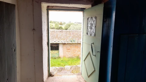 Quinta T4 para Venda em Vale de Prazeres e Mata da Rainha