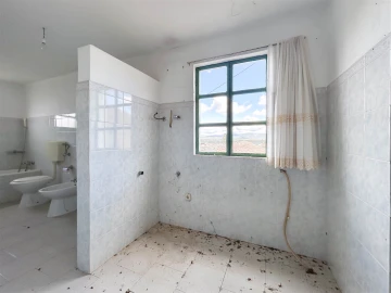 Quinta T4 para Venda em Vale de Prazeres e Mata da Rainha