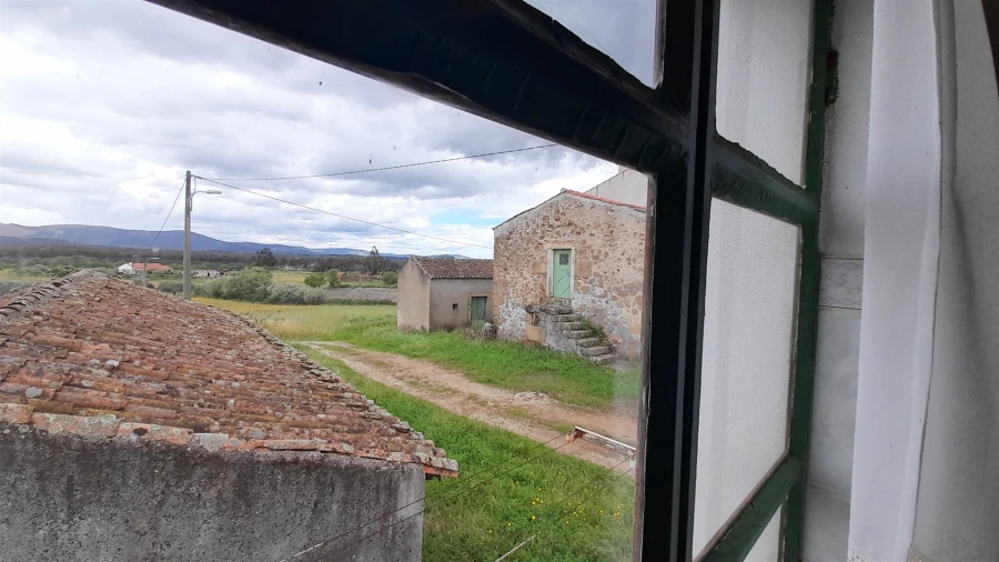 Quinta T4 para Venda em Vale de Prazeres e Mata da Rainha Foto 42