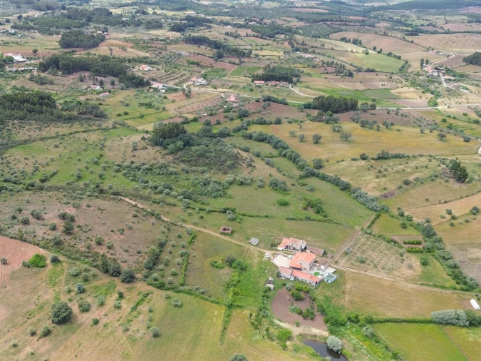 Quinta T4 para Venda em Vale de Prazeres e Mata da Rainha Foto 107