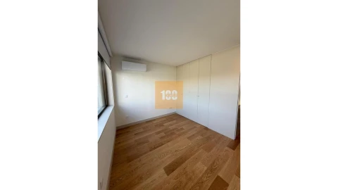 Apartamento T1 para Venda em Cedofeita, Santo Ildefonso, Sé, Miragaia, São Nicolau e Vitória