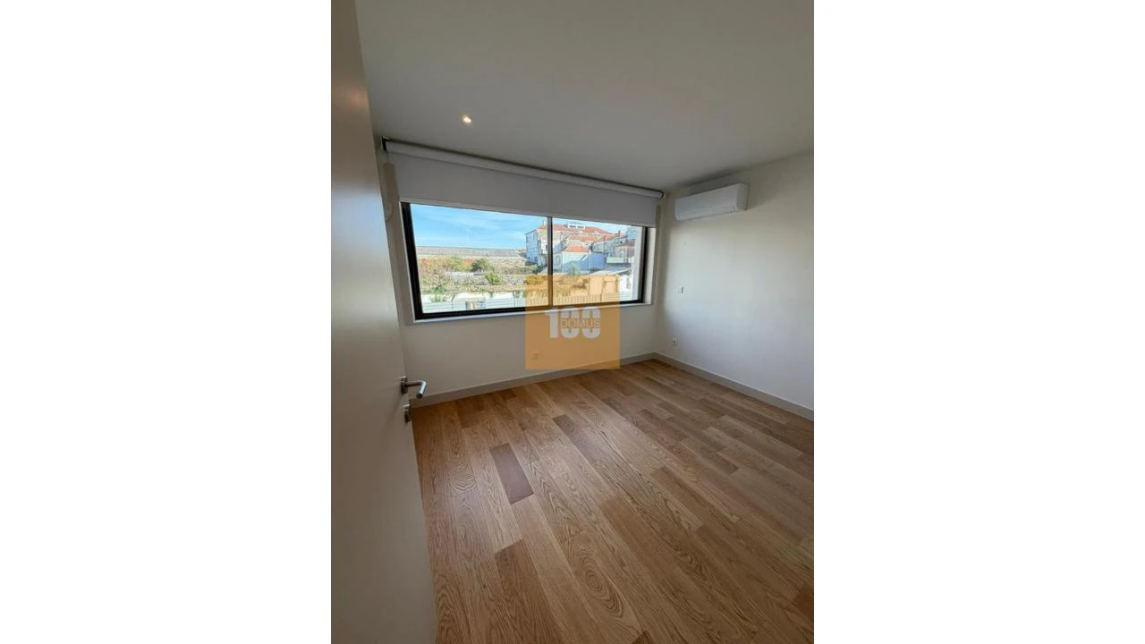 Apartamento T1 para Venda em Cedofeita, Santo Ildefonso, Sé, Miragaia, São Nicolau e Vitória Foto 8