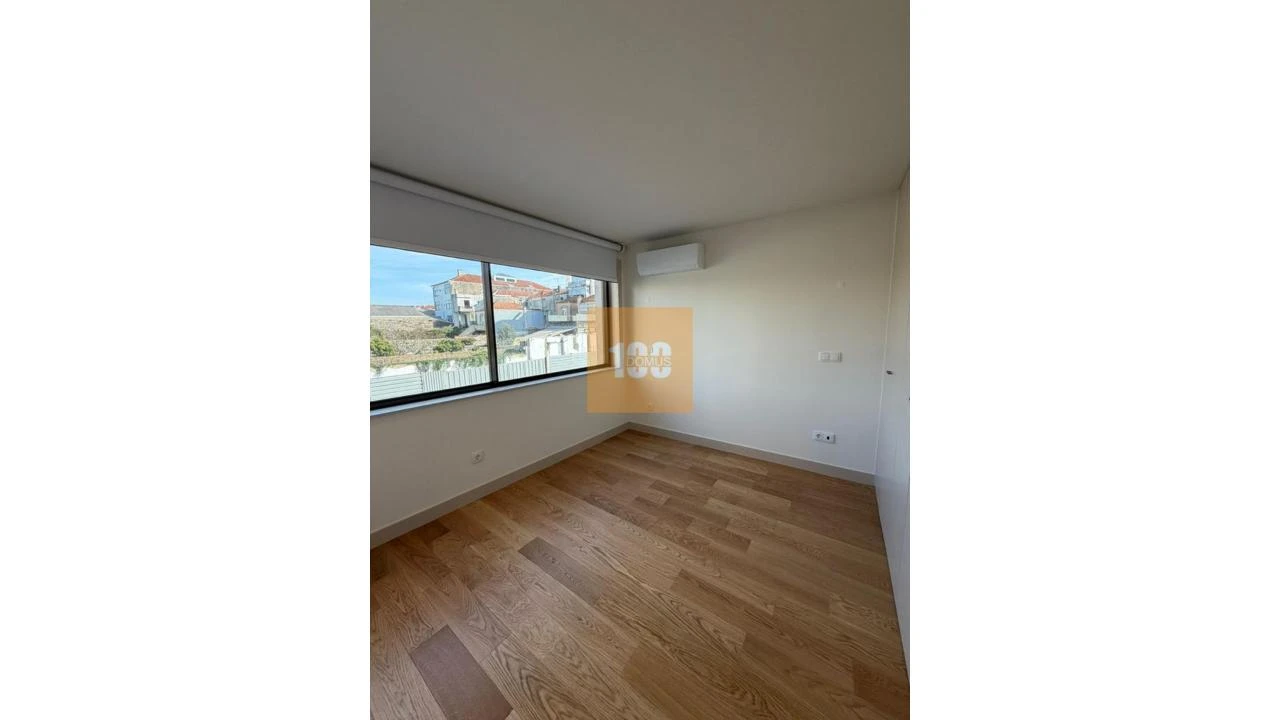Apartamento T1 para Venda em Cedofeita, Santo Ildefonso, Sé, Miragaia, São Nicolau e Vitória Foto 9