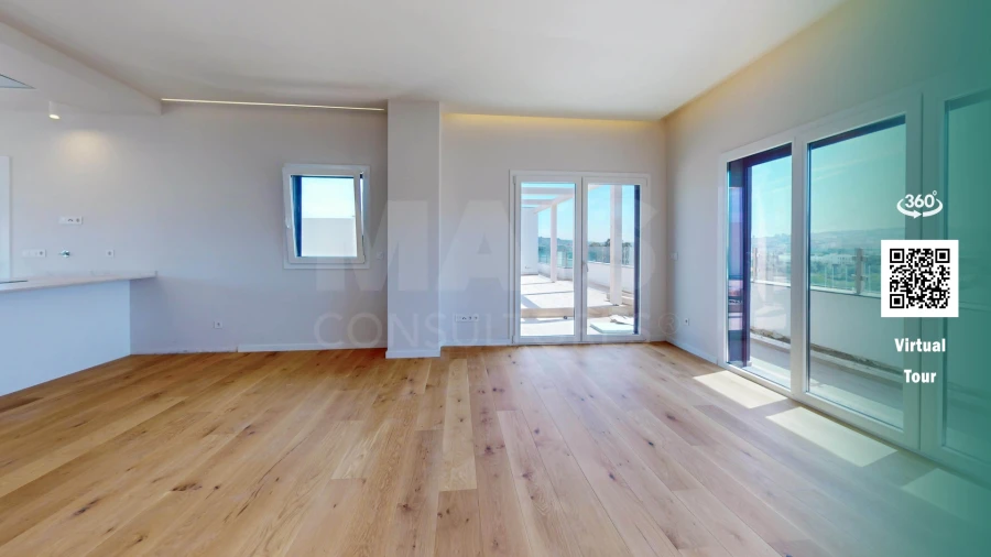 Apartamento T4 para Venda em Santo Antão e São Julião do Tojal Foto 2