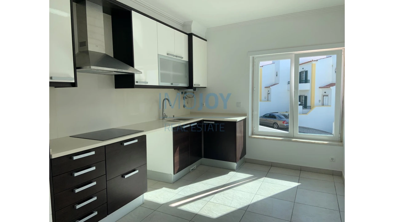 Moradia T3 para Venda em Ericeira Foto 11