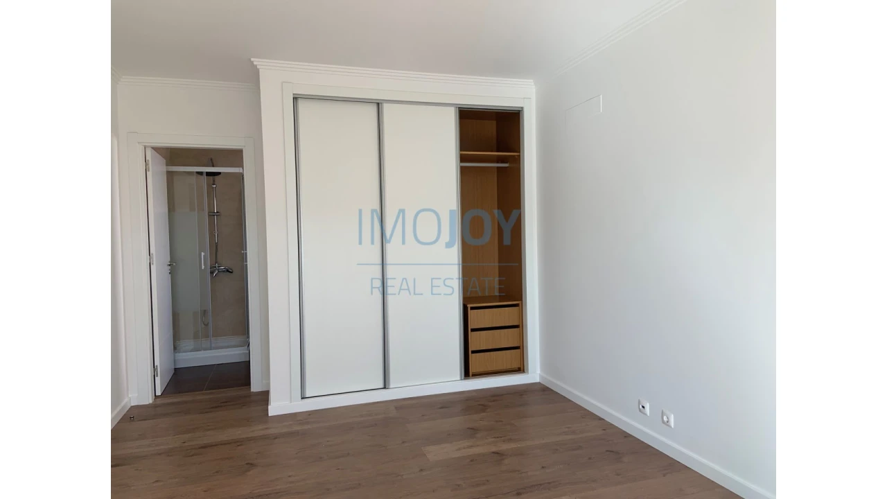 Moradia T3 para Venda em Ericeira Foto 34