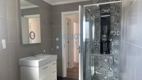 Moradia T3 para Venda em Ericeira