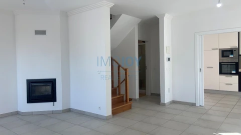 Moradia T3 para Venda em Ericeira