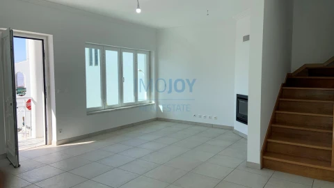 Moradia T3 para Venda em Ericeira