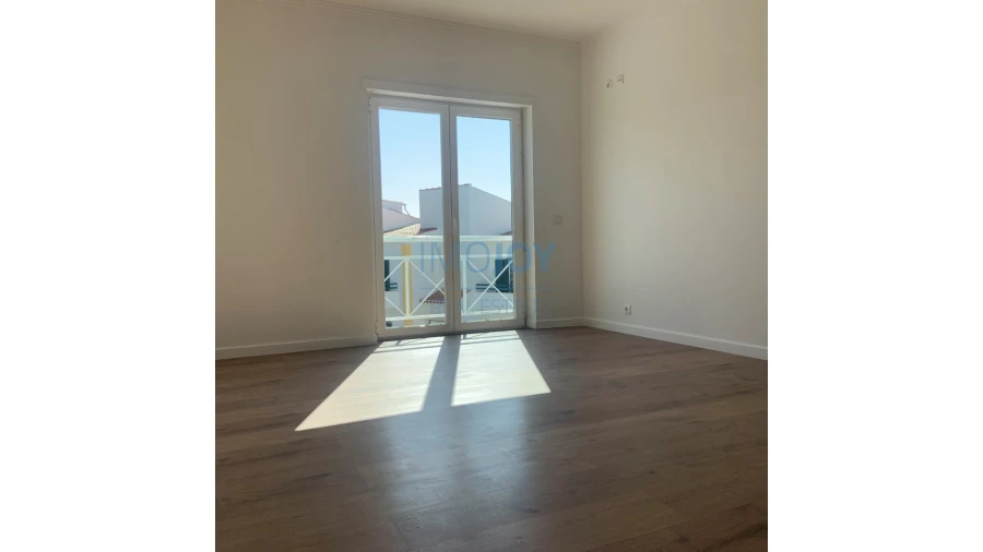 Moradia T3 para Venda em Ericeira Foto 32