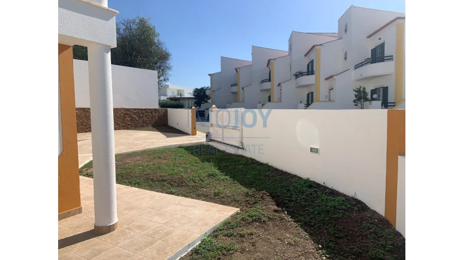 Moradia T3 para Venda em Ericeira Foto 2