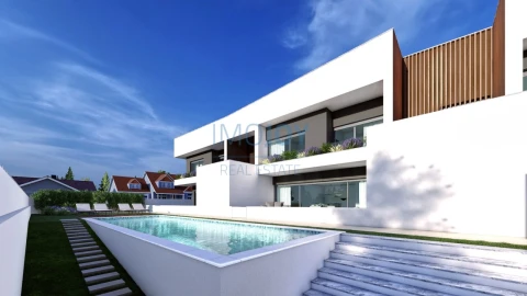 Moradia T4 para Venda em Loures
