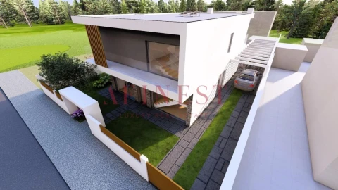 Moradia T4 para Venda em Corroios