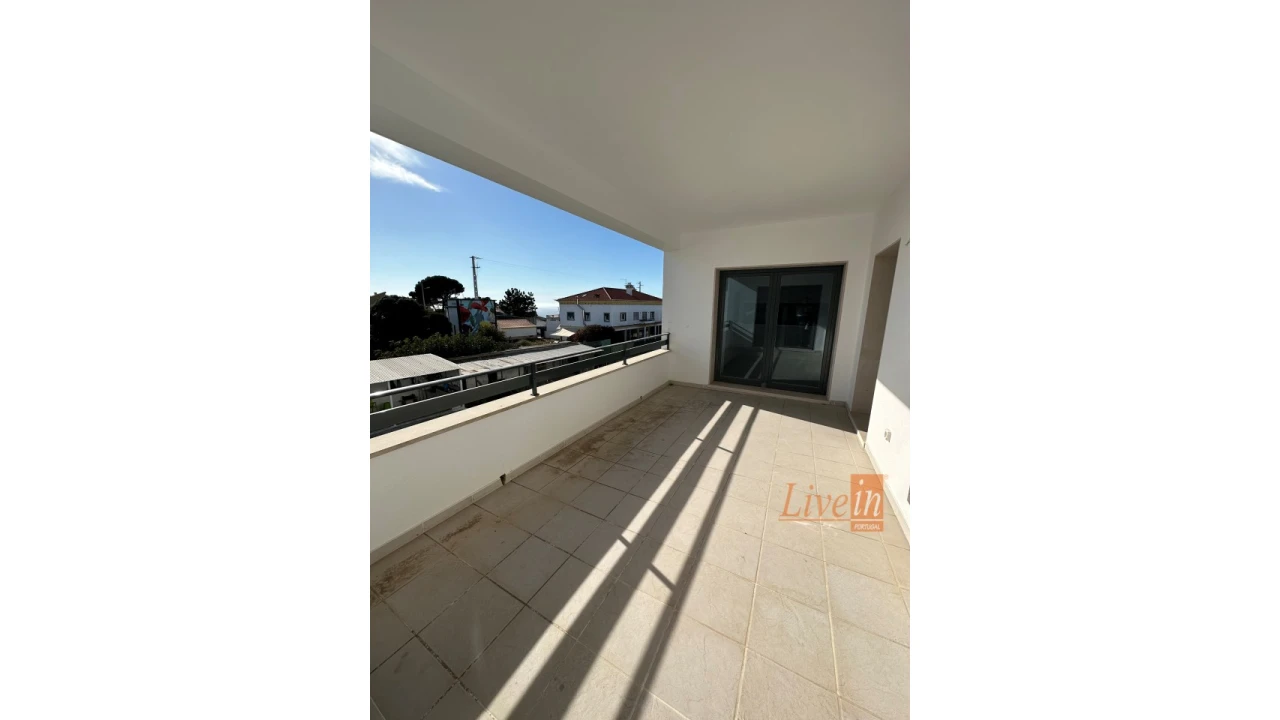 Apartamento T3 para Venda em Carvoeira Foto 26