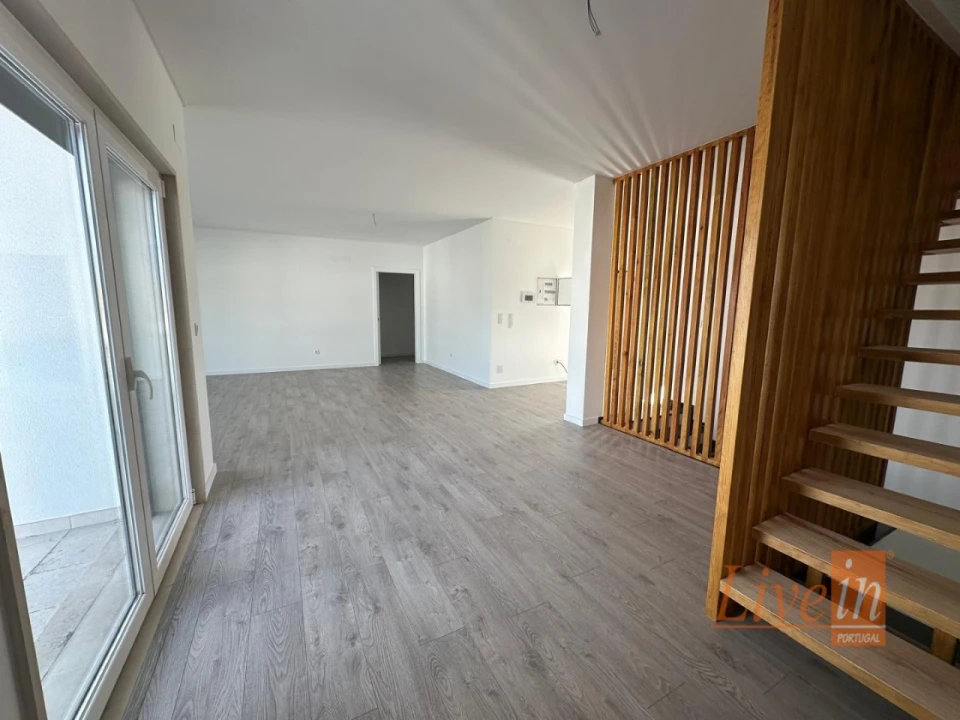 Apartamento T3 para Venda em Carvoeira Foto 7