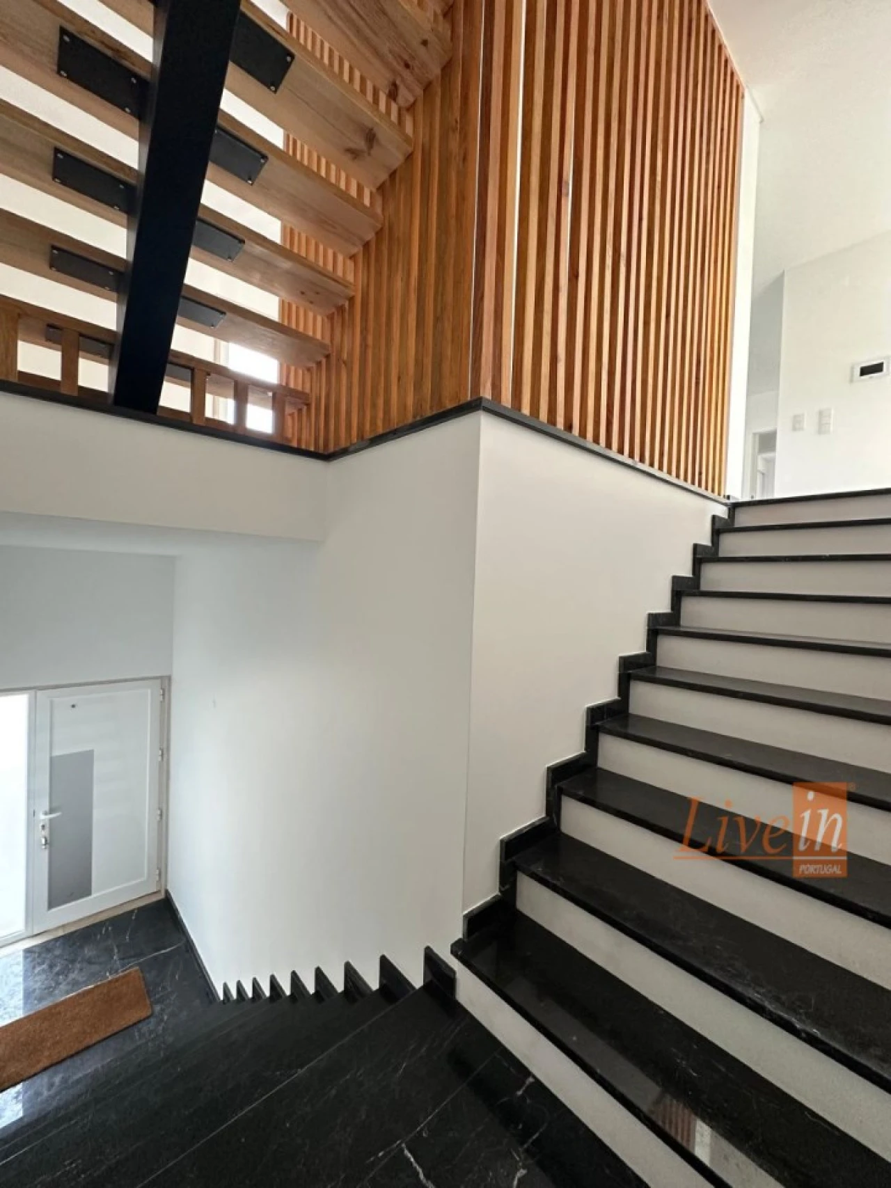 Apartamento T3 para Venda em Carvoeira Foto 9