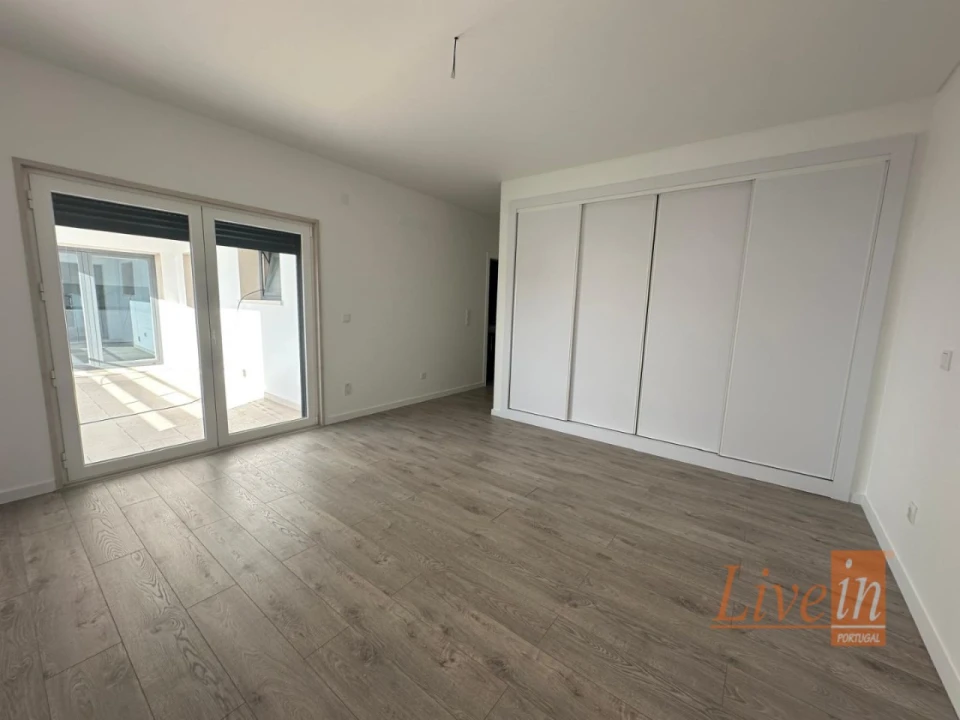 Apartamento T3 para Venda em Carvoeira Foto 13