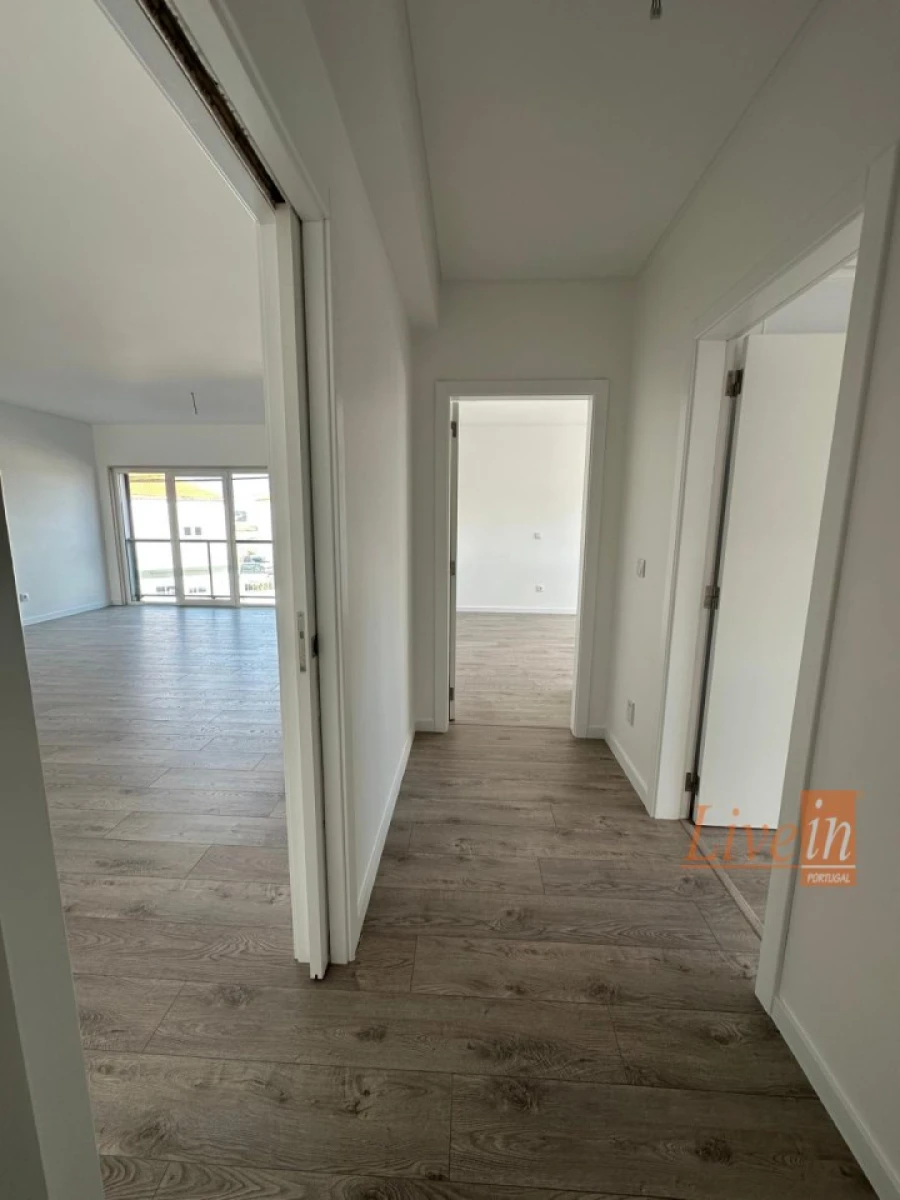 Apartamento T3 para Venda em Carvoeira Foto 10