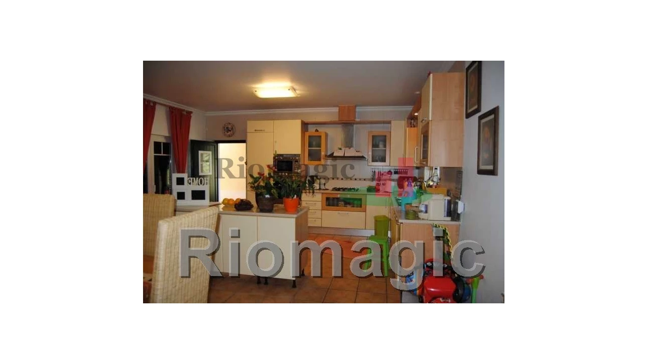 Moradia T5 para Venda em Arrouquelas Foto 8