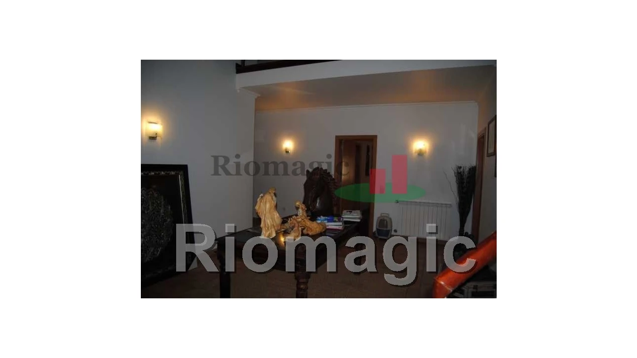 Moradia T5 para Venda em Arrouquelas Foto 13