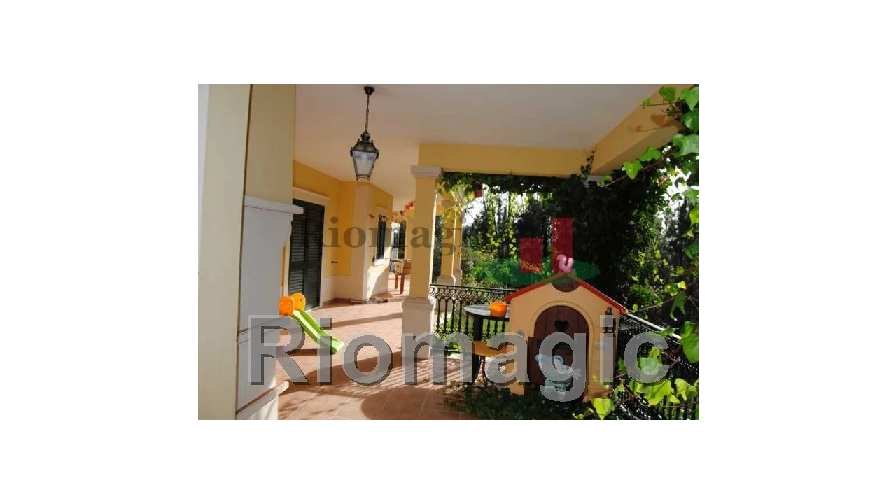 Moradia T5 para Venda em Arrouquelas Foto 23