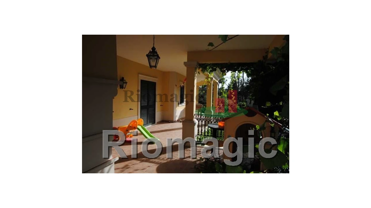 Moradia T5 para Venda em Arrouquelas Foto 21