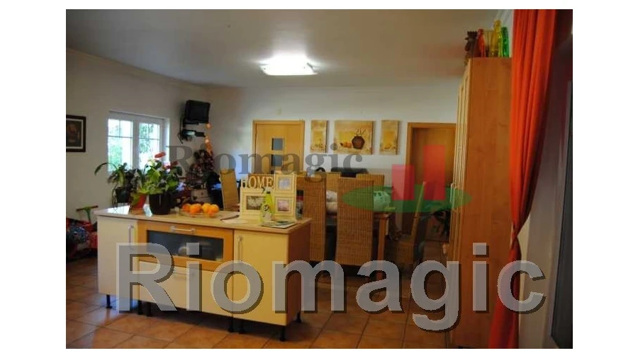 Moradia T5 para Venda em Arrouquelas Foto 6