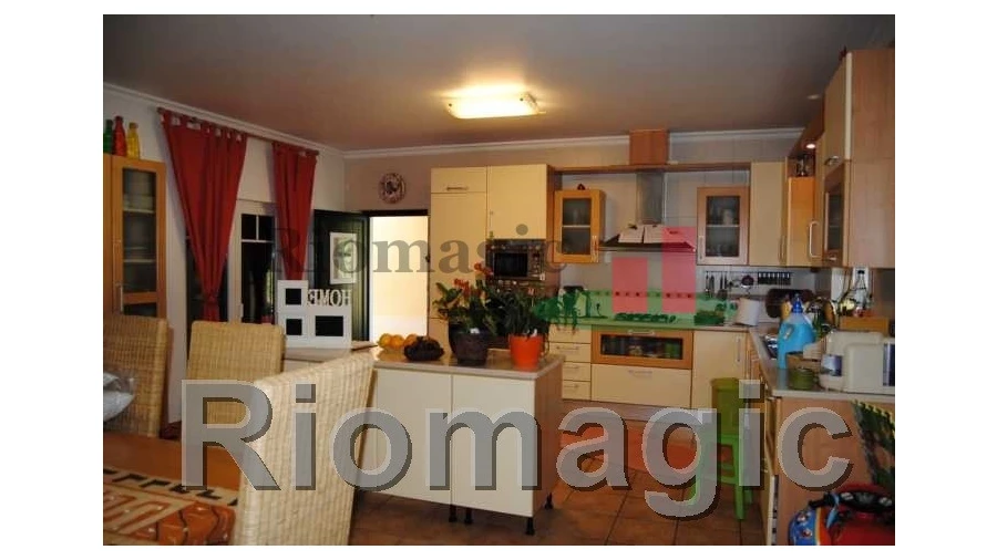 Moradia T5 para Venda em Arrouquelas Foto 4