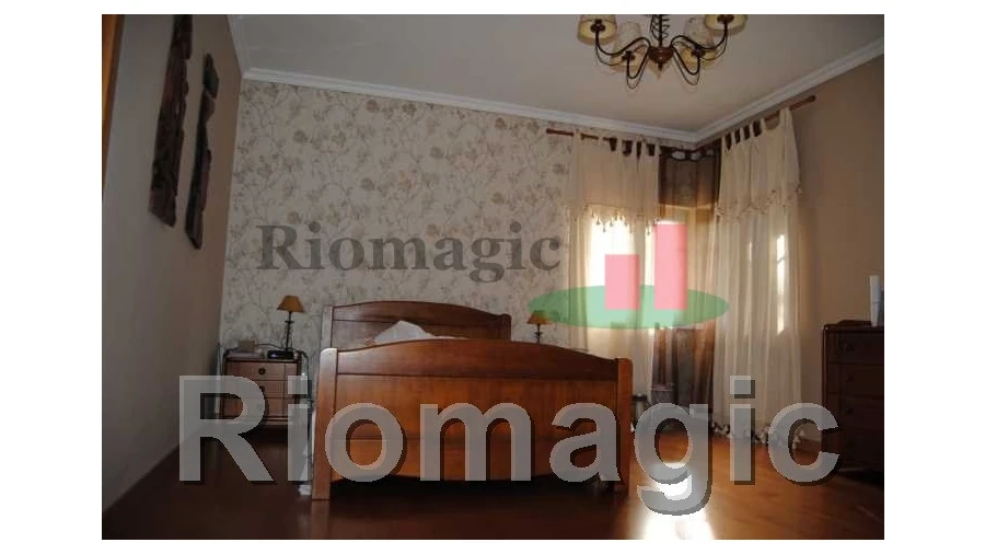 Moradia T5 para Venda em Arrouquelas Foto 16