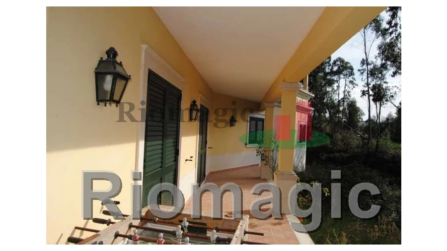 Moradia T5 para Venda em Arrouquelas Foto 5