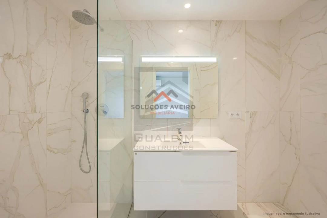 Apartamento T3 para Venda em Glória e Vera Cruz Foto 6