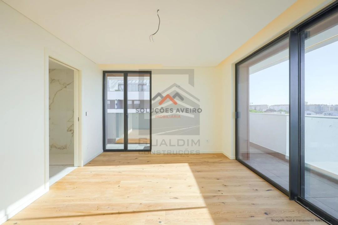 Apartamento T3 para Venda em Glória e Vera Cruz Foto 26