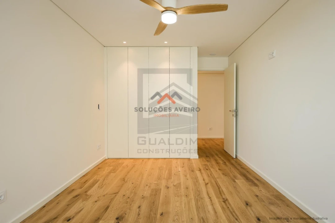 Apartamento T3 para Venda em Glória e Vera Cruz Foto 28