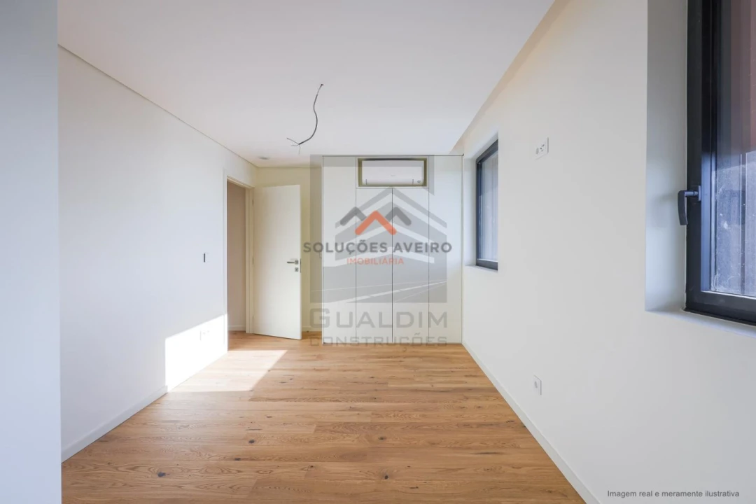 Apartamento T3 para Venda em Glória e Vera Cruz Foto 35