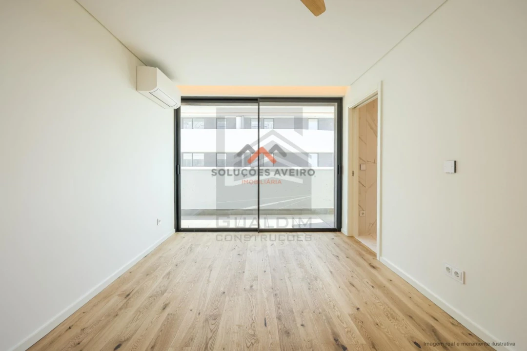 Apartamento T3 para Venda em Glória e Vera Cruz Foto 46