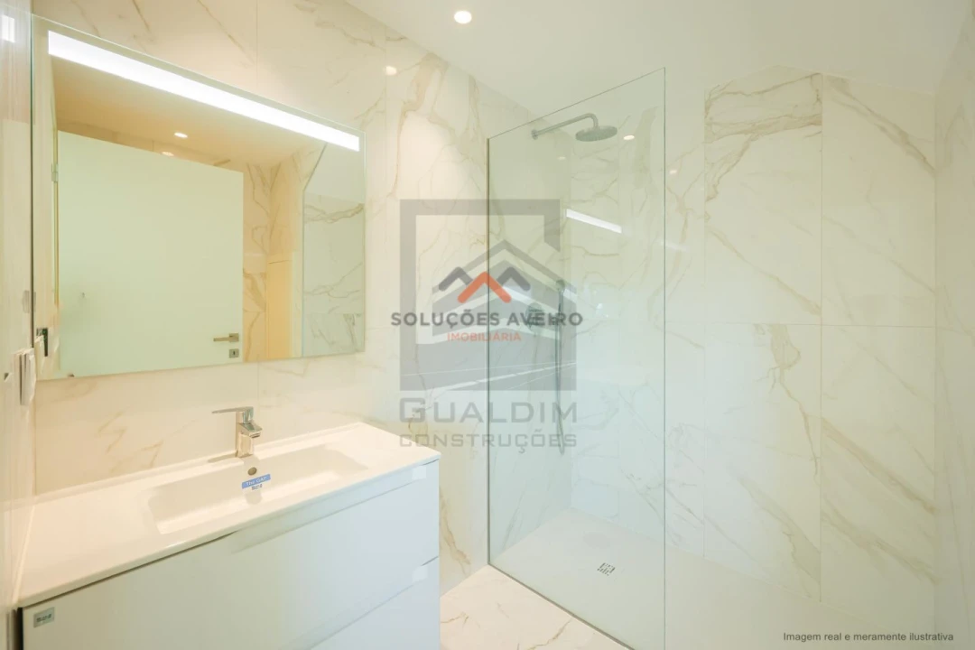 Apartamento T3 para Venda em Glória e Vera Cruz Foto 60