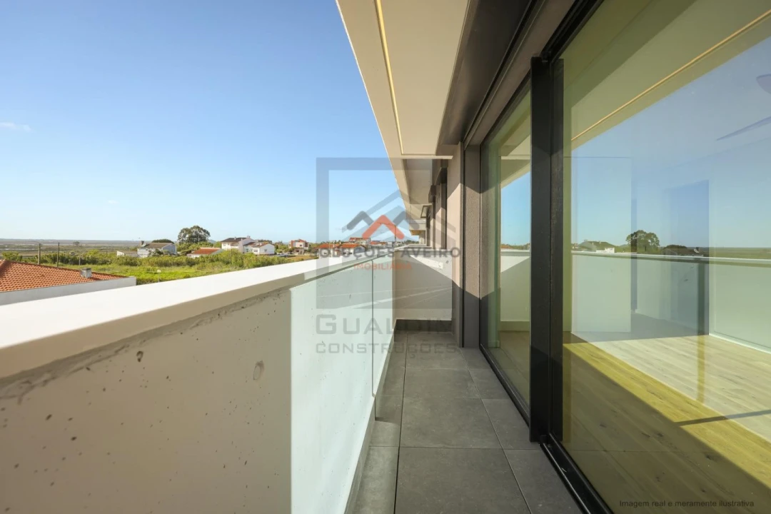 Apartamento T3 para Venda em Glória e Vera Cruz Foto 61