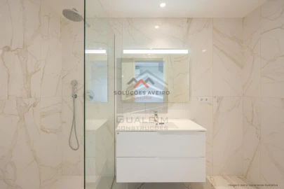 Apartamento T3 para Venda em Glória e Vera Cruz