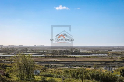 Apartamento T3 para Venda em Glória e Vera Cruz